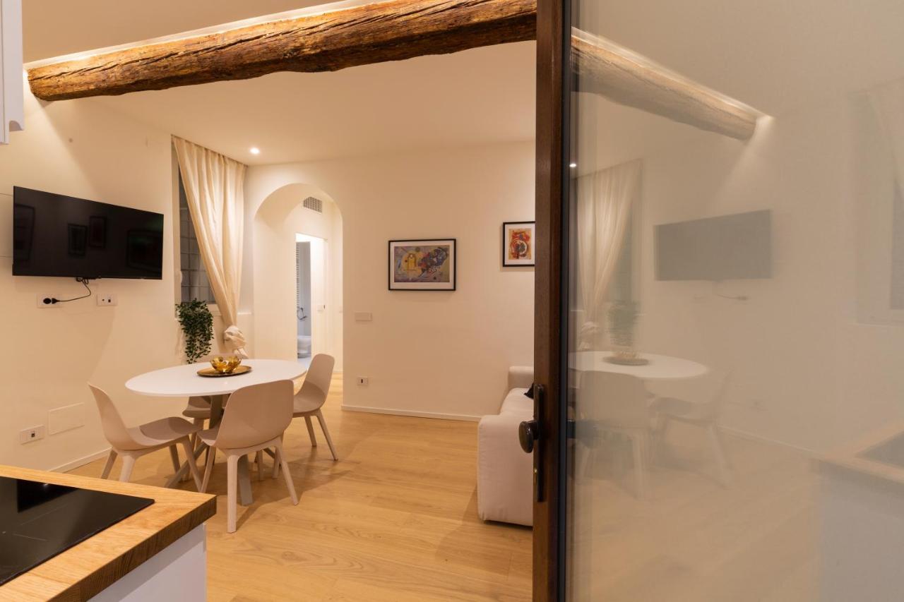 Apartamento Domus Ticinese Milán Exterior foto